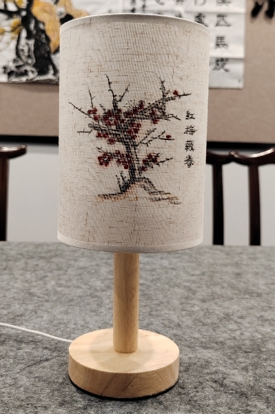 梅魂砺洁（作者：陈俏）_副本.jpg
